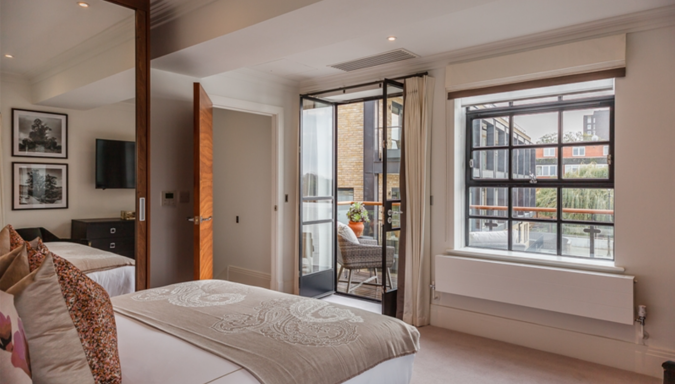 Rainville Road, London, W6